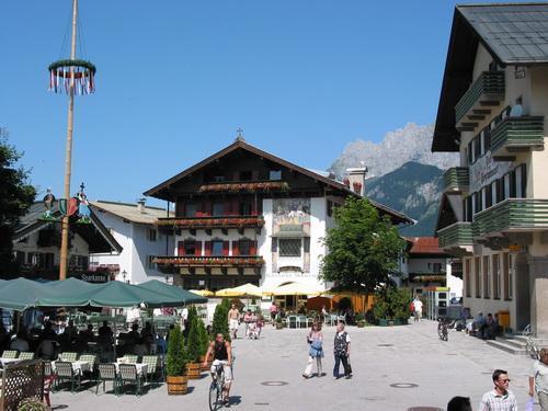 Hotel Crystal