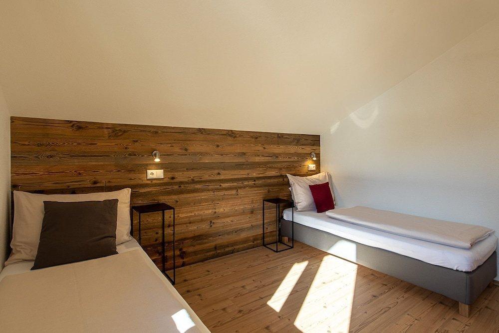 Hotel Classic By Crystal 4*