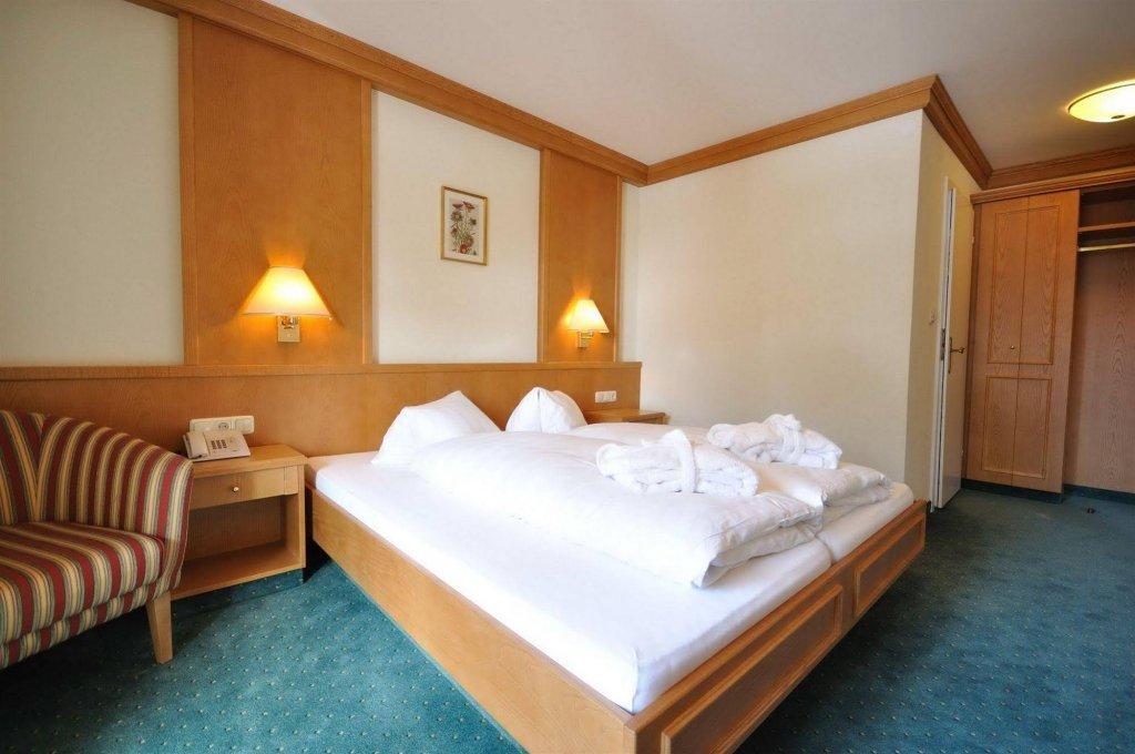 Crystal Hotel Sankt Johann in Tirol