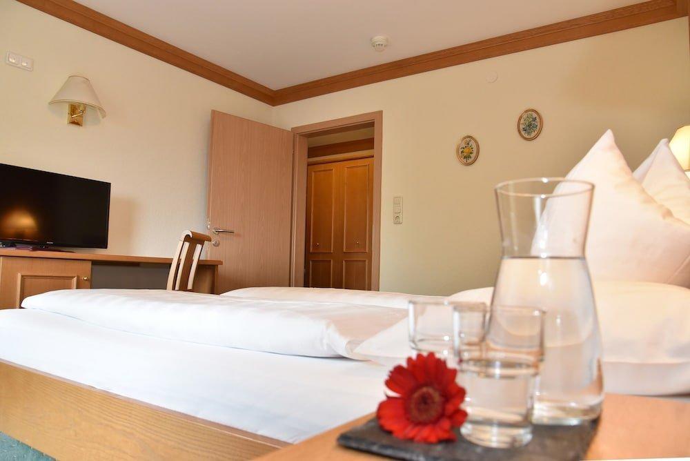 Hotel Crystal 4*
