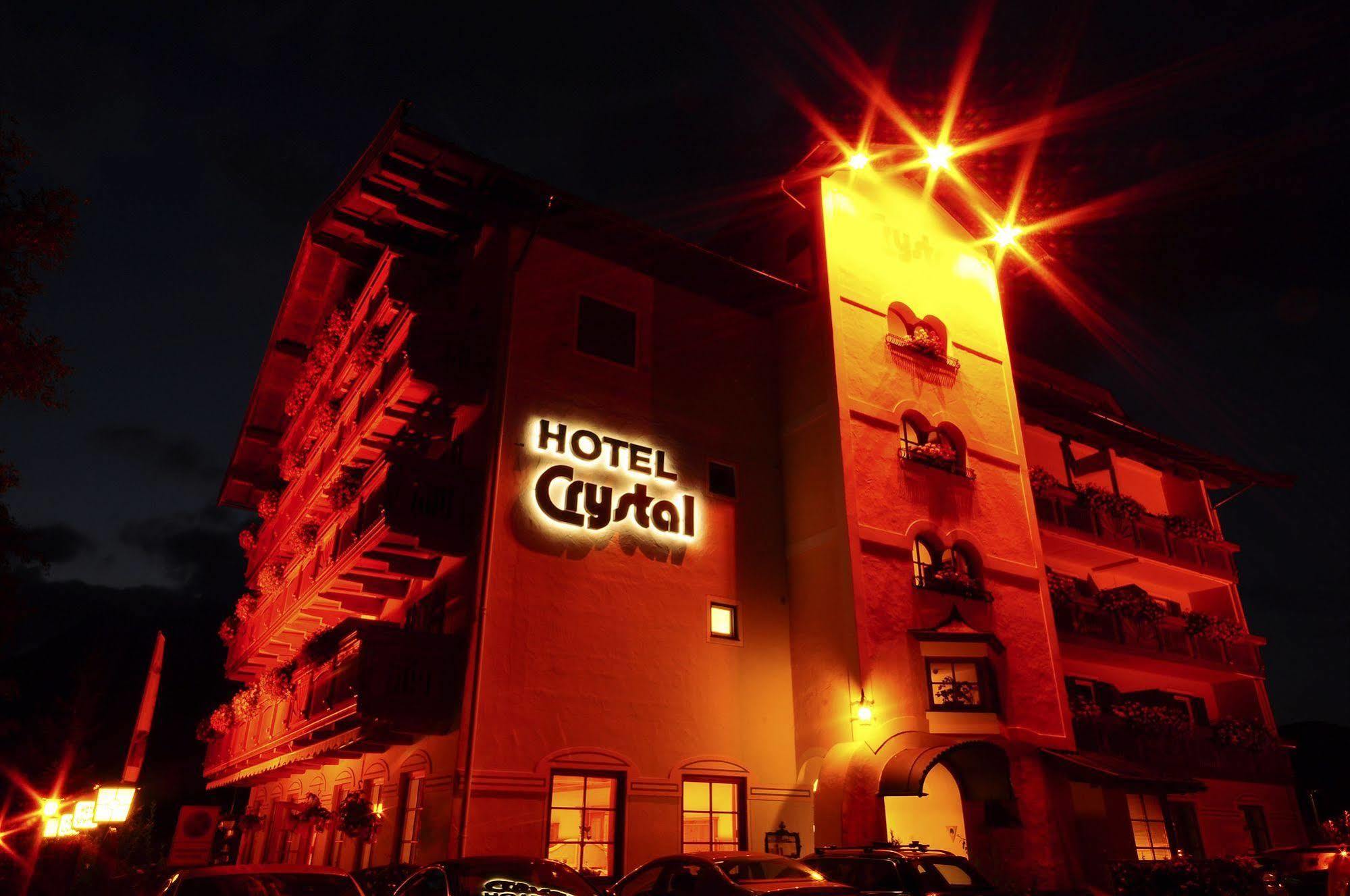 Hotel Crystal