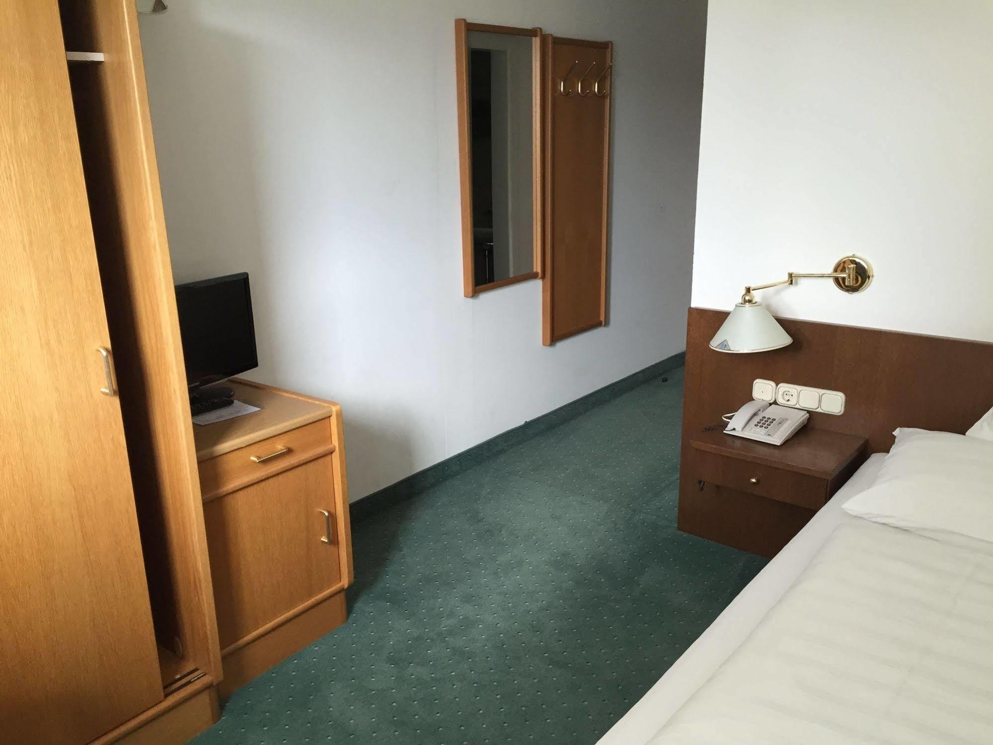 Crystal Hotel